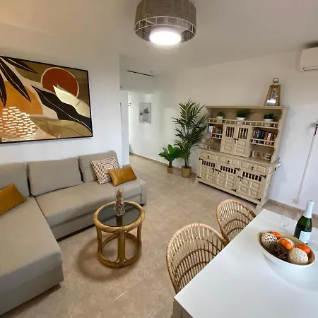Super Holiday Las Buganvillas Garden And Sea Views